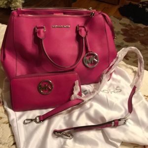 Pink Michael Kors purse and wallet set